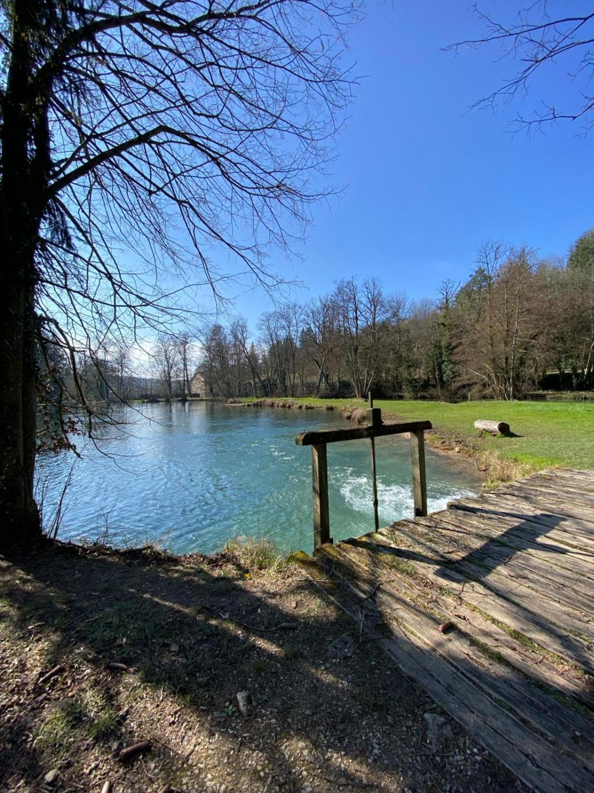 Lodge Hotel De Sommedieue Verdun ภายนอก รูปภาพ